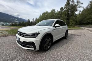 Volkswagen Tiguan 2.0 TSI 180cv R Line