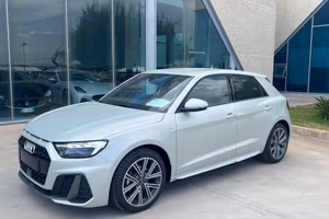 Audi A1 Spb 30 SLine possibilità noleggio no scori