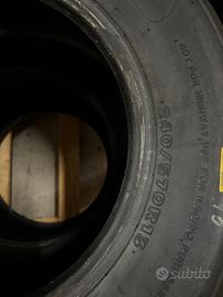 gomme slick pirelli/ hankook