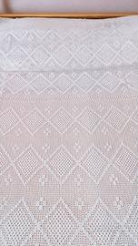 Copriletto all uncinetto