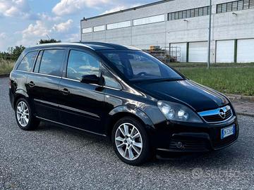 Opel zafira 1.9 cdti 7 posti cambio automatico