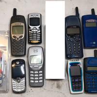 Cellulari Vari x Pezzi di Ricambio