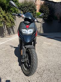 SR Motard 50