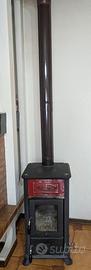 Stufa a legna La Nordica Dorella + tubi