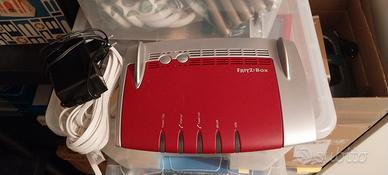 Modem Router AVM FRITZ!Box (Modello 7490/7390)