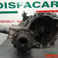 CAMBIO Toyota Urban Cruiser 1NDTV