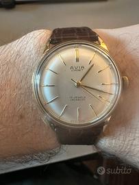 Orologio manuale Avia Cadet vintage