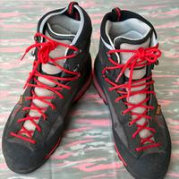 Scarpone Trekking Fitwell Usato Pari Nuovo