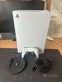 Sony PlayStation 5 con lettore disco PS5.