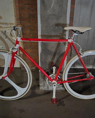 Bicicletta Fixed/ruota libera