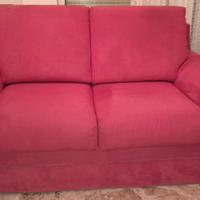 DIVANI ROSSI IN ALCANTARA