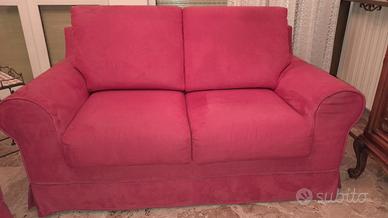 DIVANI ROSSI IN ALCANTARA