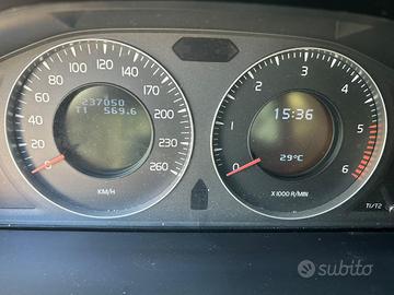 volvo v70 d5 summum 