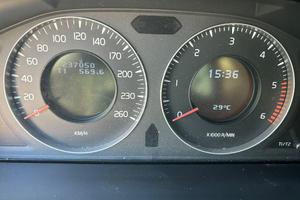 volvo v70 d5 summum 