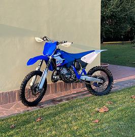 Yz 125 cross