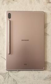 Samsung Galaxy Tab S6 con accessori inclusi
