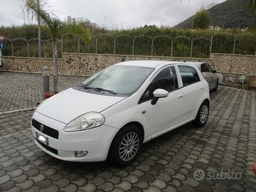 FIAT Grande Punto 1.3 MJT 75 CV 5 porte Dynamic