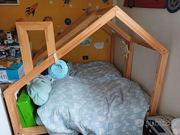 2 lettini montessoriani a capanna