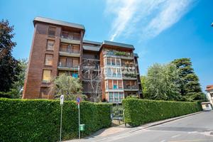 ELEGANTE APPARTAMENTO ZONA STAZIONE DI 217 MQ SU U