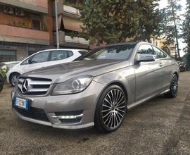 Mercedes-benz C 220 C 220 CDI Coupé Avantgarde