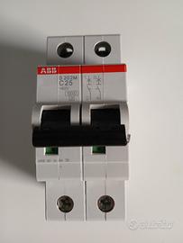 interruttore ABB C25 A
