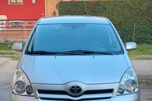 Toyota Corolla Verso