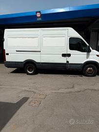 Iveco Daily 2004 2.8