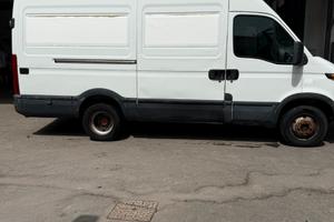 Iveco Daily 2004 2.8