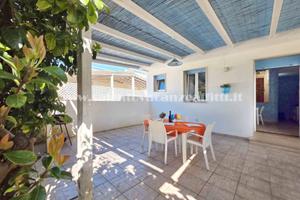 150m mare in centro torre suda 4posti