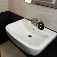 Lavabo e miscelatore