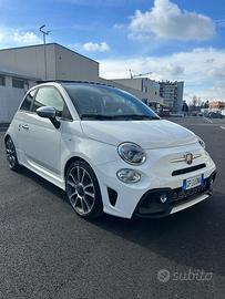 Fiat 500 Abarth 2021