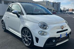 Fiat 500 Abarth 2021