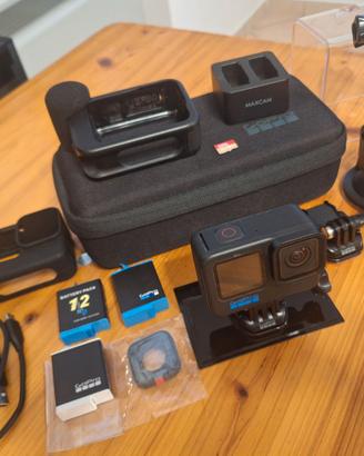 Go Pro HERO10 Black – Kit completo  3 batterie