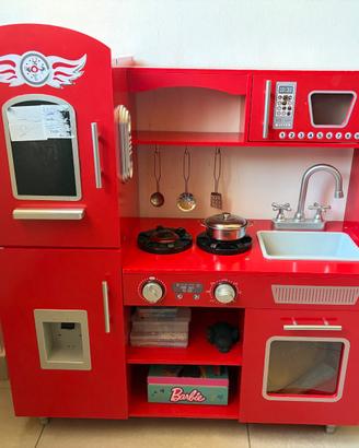Cucina in legno bambine