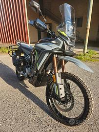 CF Moto 450 MT 2025