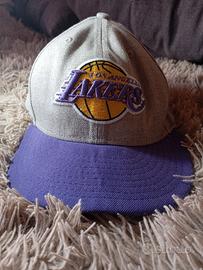 Cappello Lakers