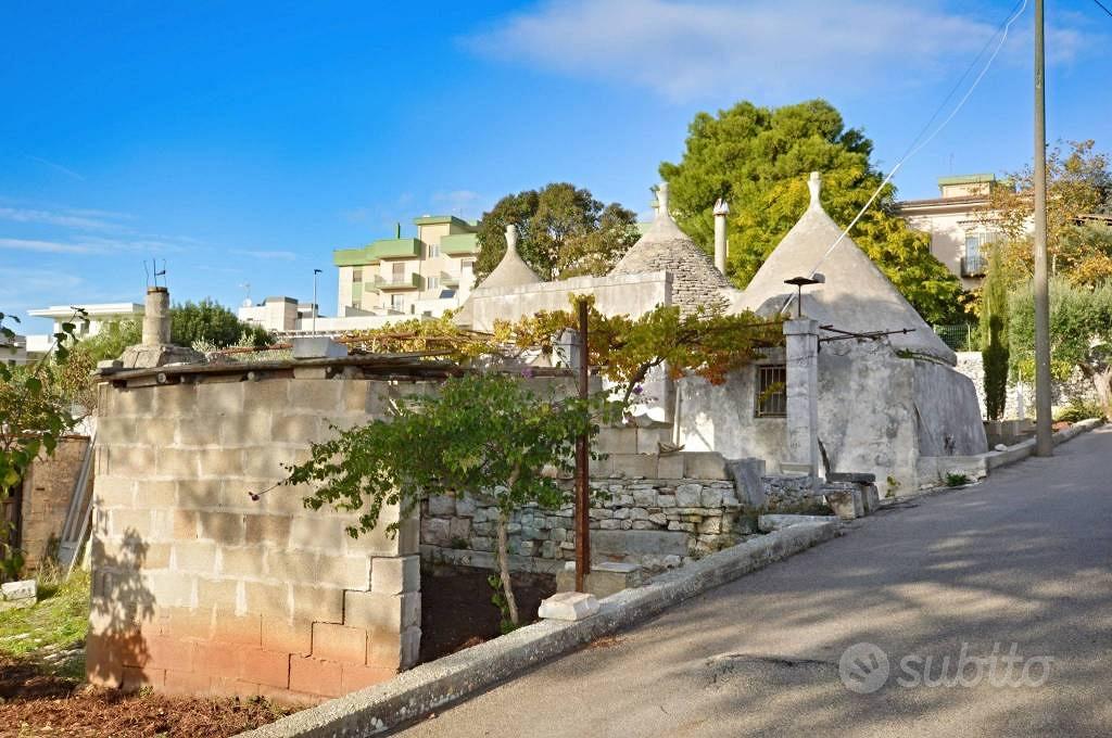 Rustico / Casale di 97 m² con più di 5 locali a Pu - Vista 4