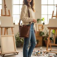 Borsa secchiello artigianale in pelle – pezzo unic