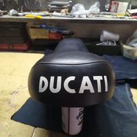 Stancil mascheratura per sella Ducati Scrambler