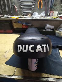 Stancil mascheratura per sella Ducati Scrambler