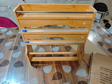 porta spezie e rotoli in bambù 