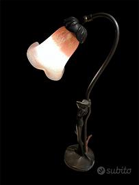 Lampada da tavolo liberty