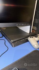 ps4 500gb, giochi e simulatore di guida