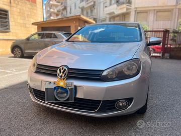 Golf 1.6 105 cv