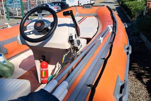 Gommone Nuova Jolly Raider 465