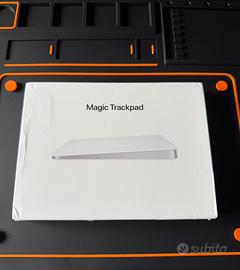 Apple Magic Trackpad Lightning Nuovo