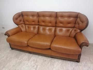 Divano + 2 Poltrone in Pelle Vera – Stile Classico