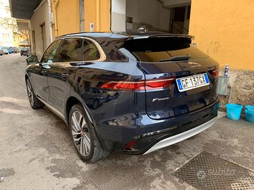 Jaguar F-Pace 2.0 D 204 CV AWD aut. R-Dynamic HSE
