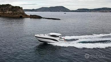 Barca a motore Bavaria SR 41 anno 2021