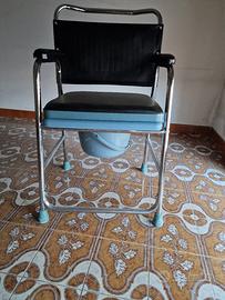 Sedia WC per anziani